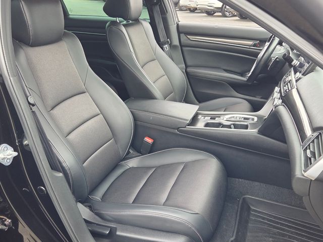 Used 2022 Honda Accord Hybrid Sedan