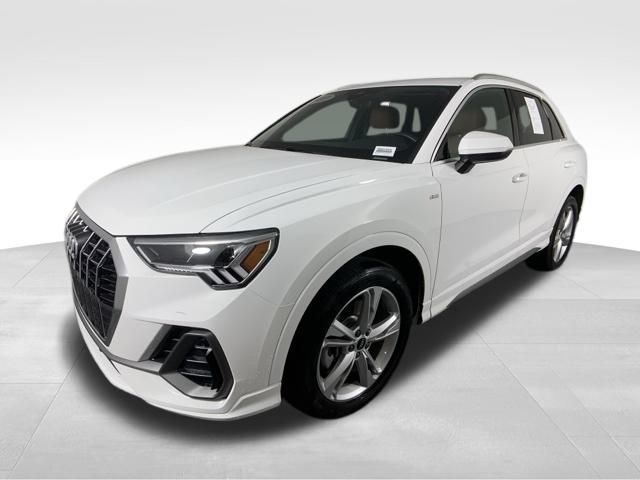 2022 Audi Q3 Premium Plus 3