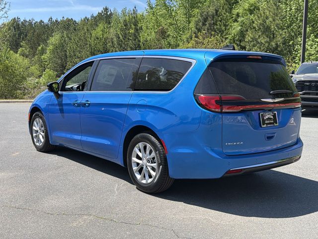 New 2026 Hydro Blue Pearl-Coat Exterior Paint Chrysler Limited image 11