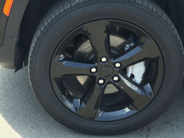 Used 2025 Black Jeep Limited image 8