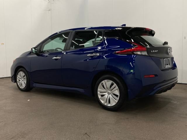 2022 Nissan LEAF S
