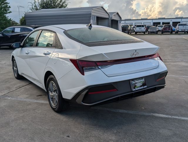 2026 Hyundai Elantra SE - 6