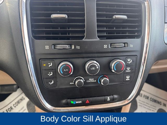 2013 Dodge Grand Caravan SE