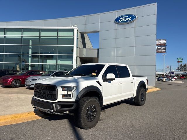 2018 Ford F-150 Raptor SuperCrew 4WD