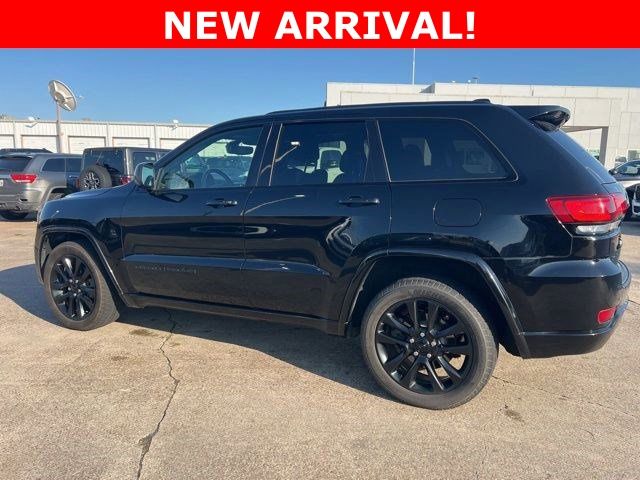 2018 Jeep Grand Cherokee Altitude Black at River Oaks CDJR