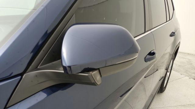 2023 Volkswagen Atlas 2.0T SE w/Technology  at Victoria Chrysler Dodge Jeep Ram