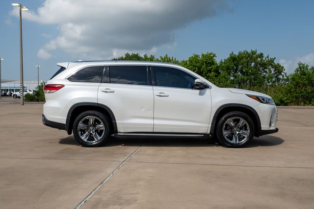 2018 Toyota Highlander Limited Platinum White at Emmons Autoplex