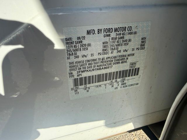 2022 Oxford White Ford Edge SEL AWD SUV