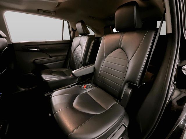 2022 Toyota Highlander XLE Black at Auto Express Mitsubishi
