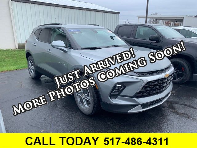 Sterling Metallic 2024 Chevrolet Blazer 2LT FWD SUV / Crossover Front-Wheel Drive 9-Speed Automatic Overdrive