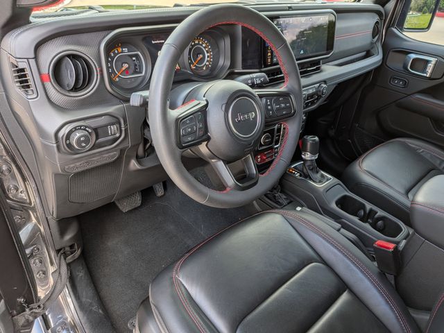 2024 Jeep Gladiator Rubicon - 11
