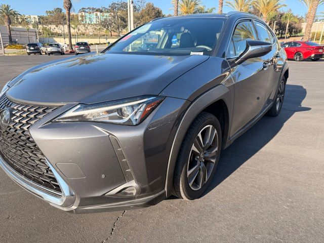 Cloudburst Gray 2022 Lexus UX 200 FWD SUV / Crossover Front-Wheel Drive Continuously Variable Transmission