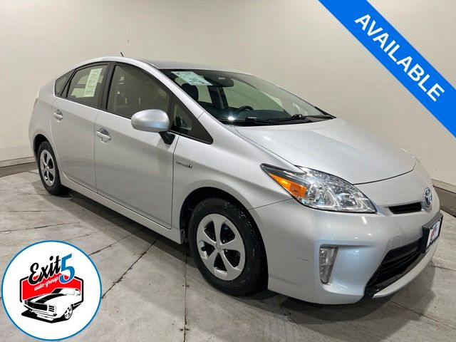 Classic Silver Metallic 2014 Toyota Prius Hatchback Front-Wheel Drive Continuously Variable Transmission