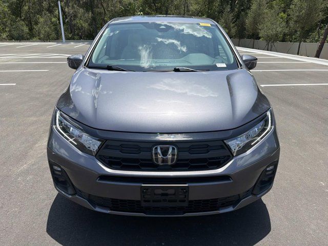 Used 2025 Honda Odyssey Van