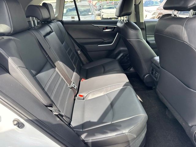 2024 Toyota RAV4 XLE Premium - Photo 21