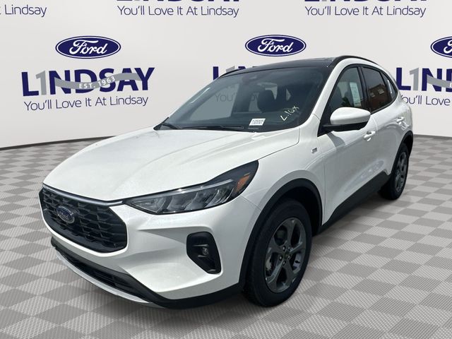 2025 Ford Escape Hybrid