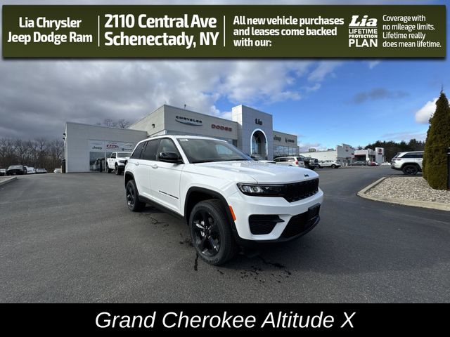 2025 Jeep Grand Cherokee Altitude X 1