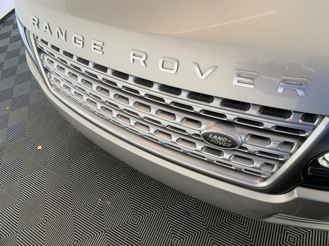 2017 Land Rover Range Rover 3.0L V6 Supercharged HSE 39