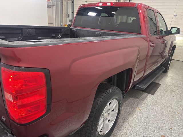 2017 Chevrolet Silverado 1500 LT photo