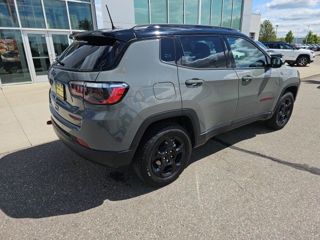 2023 Jeep Compass Trailhawk - Sting-Gray Clearcoat exterior view 5