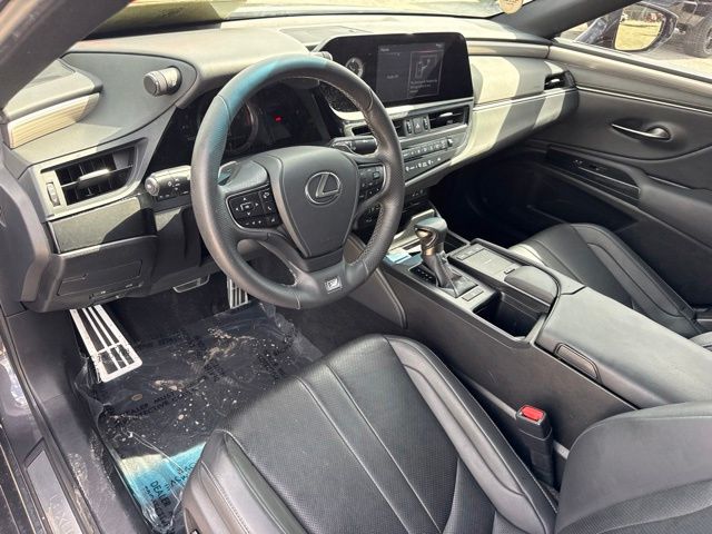 2022 Lexus ES - $39,888