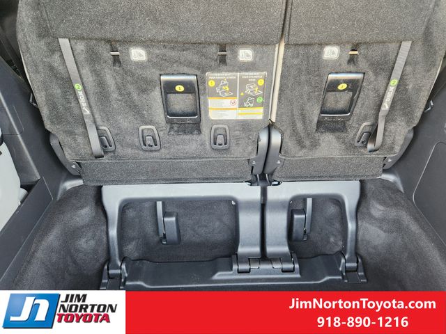 Used 2026 Toyota Sienna Van