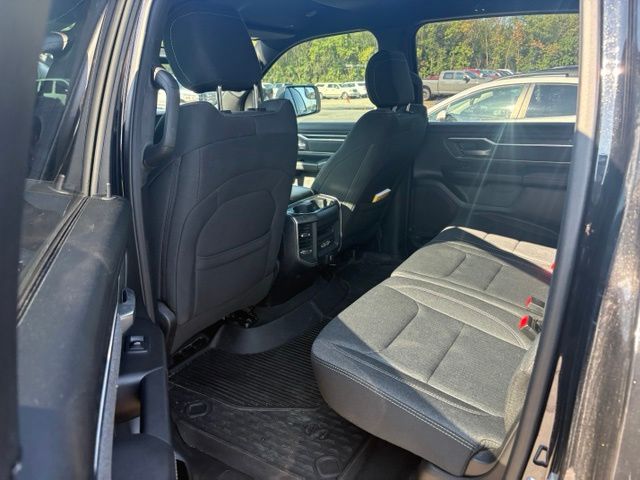 2019 Diamond Black Crystal Pearlcoat Ram 1500 Big Horn/Lone Star 4X4 Truck
