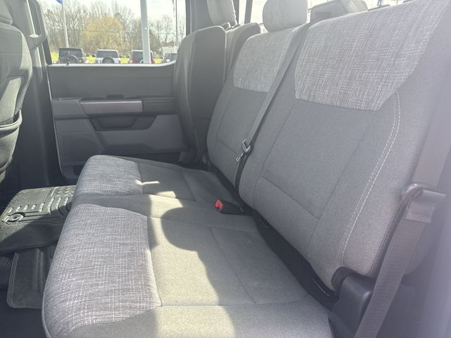 Used 2023  Ford XLT image 25