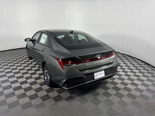 New 2025 Hyundai Elantra Hybrid For Sale in Indianapolis, IN