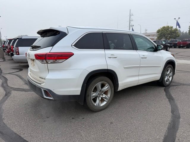 2019 Blizzard Pearl Toyota Highlander Limited AWD SUV