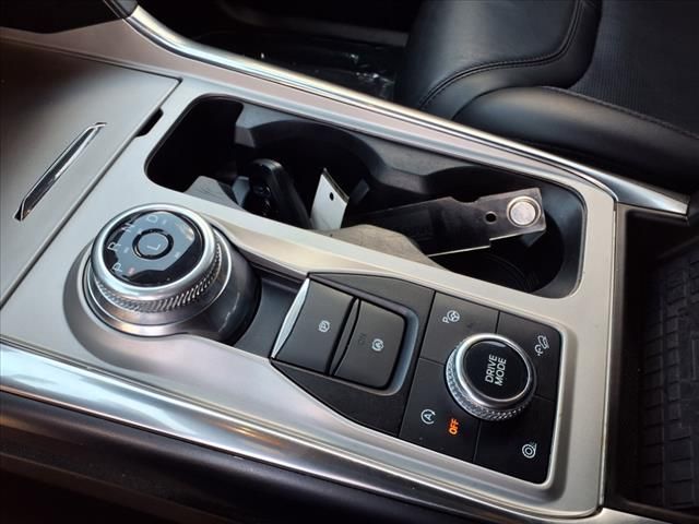 2022 Ford Explorer Platinum photo