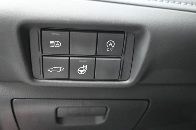 Used 2023 Toyota Highlander SUV