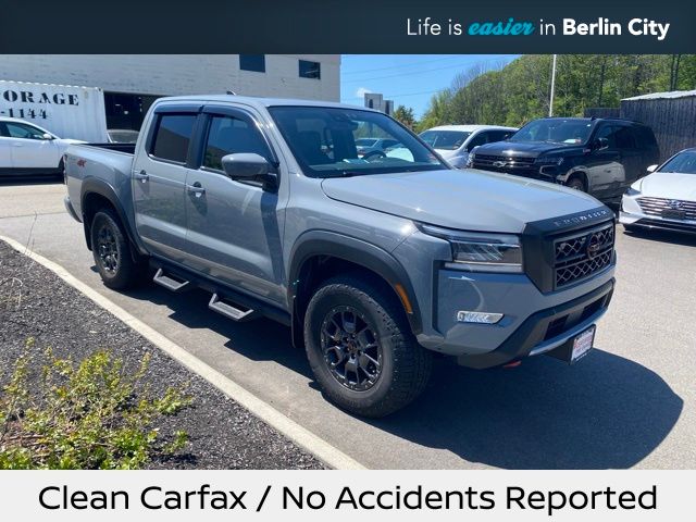 2023 Nissan Frontier PRO-4X Crew Cab 4WD
