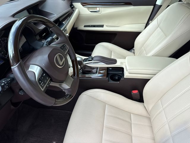 Used 2018 Lexus ES Sedan