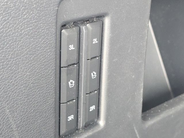 2023 Ford Expedition Platinum:168660A