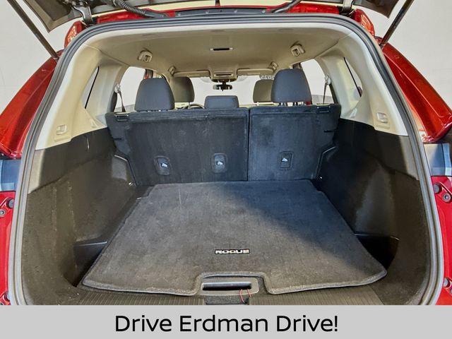 Used 2025 Nissan Rogue SUV