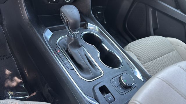 Used 2023 Gray Chevrolet LS image 29