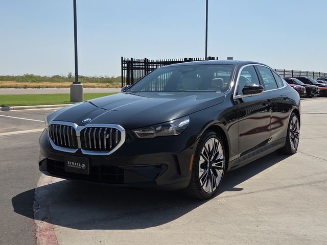 Black Sapphire Metallic 2027 BMW i5 Sedan Rear-Wheel Drive Automatic