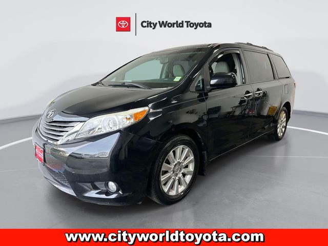 2015 Toyota Sienna XLE 7-Passenger AWD