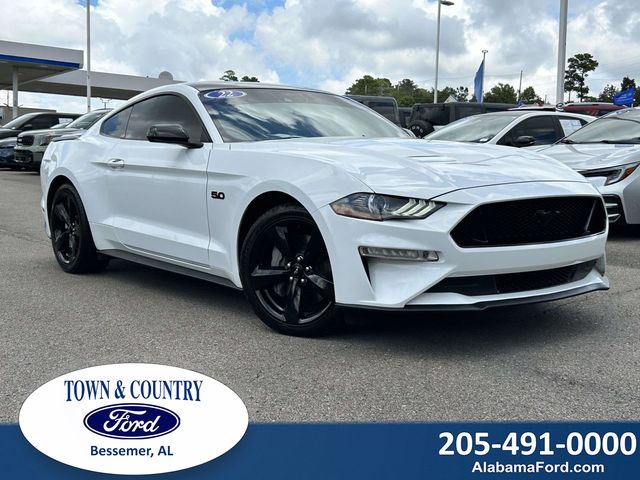 Oxford White 2022 Ford Mustang Coupe Rear-Wheel Drive Automatic