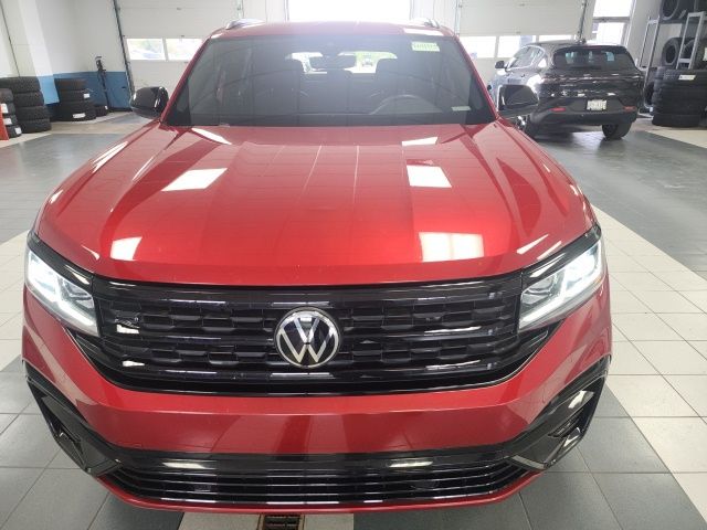 2023 Volkswagen Atlas Cross Sport 3.6L V6 SEL R-Line photo