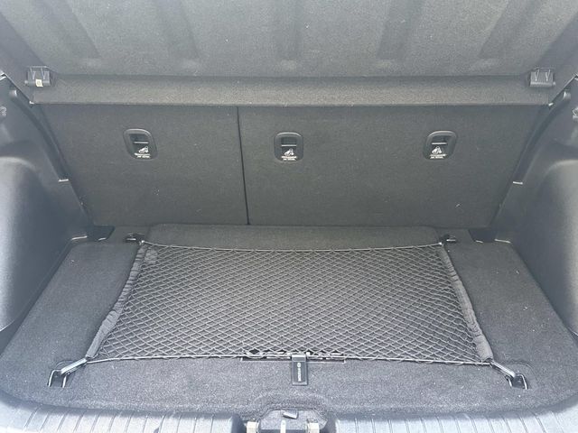 2022 Hyundai Venue - Image 20