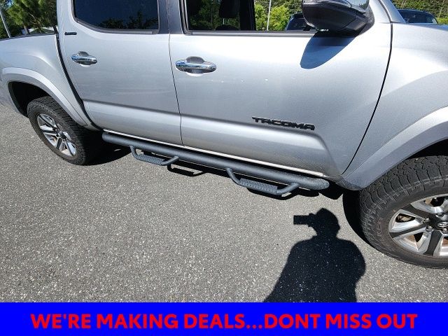 2017 Toyota Tacoma Limited photo