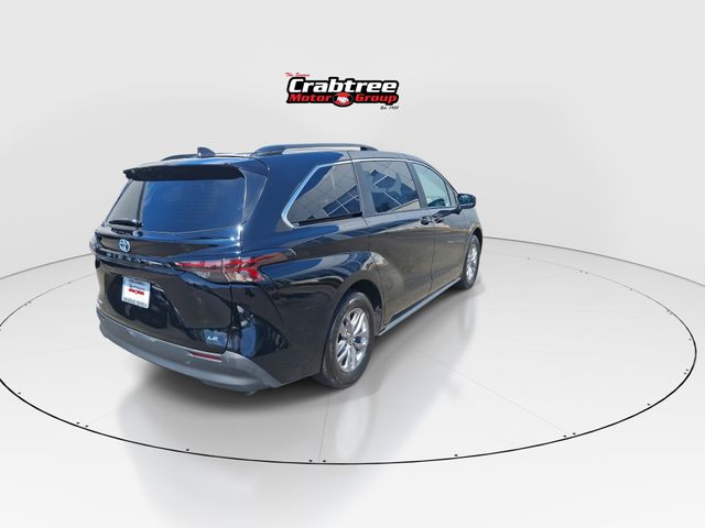 Used 2025 Toyota Sienna Van