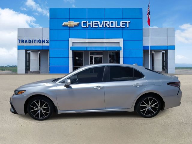 2024 Toyota Camry SE - 5