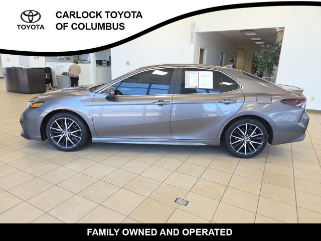 Predawn Gray Mica 2021 Toyota Camry Sedan Front-Wheel Drive 8-Speed Automatic