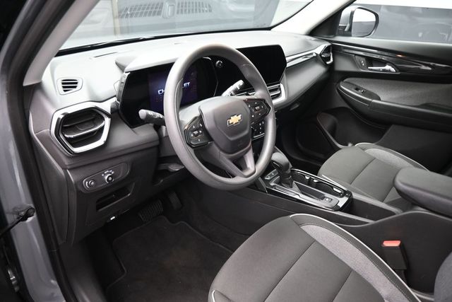 Used 2025 Chevrolet TrailBlazer SUV