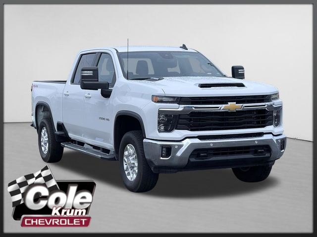 2025 Chevrolet Silverado 3500HD LT Crew Cab 4WD