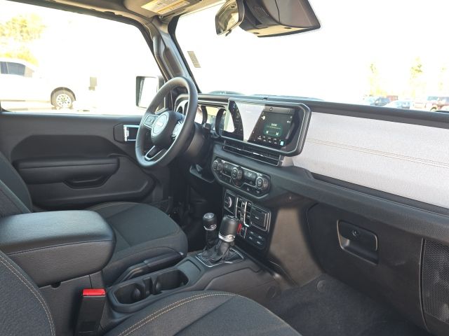 2025 Jeep Wrangler Willys 4xe:B02117