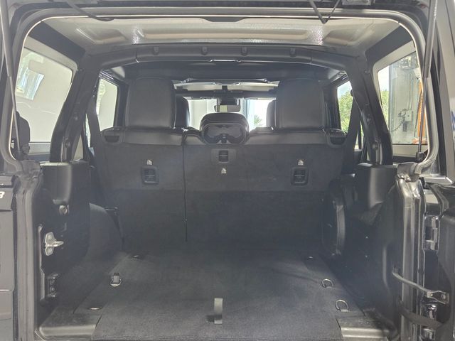 Used 2021 Jeep Wrangler SUV